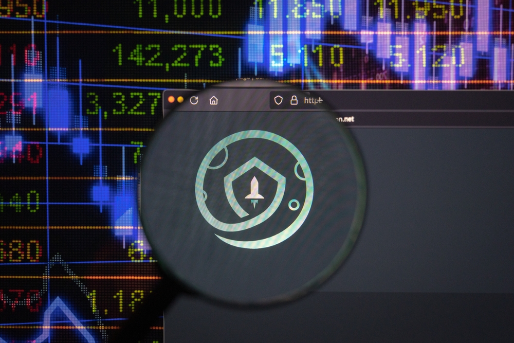 LuxBit Review featured image